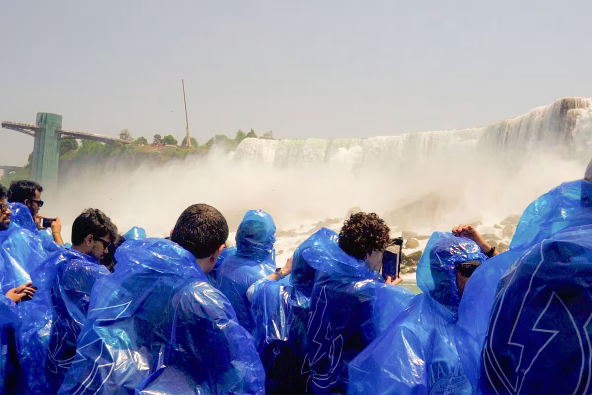 feature product image