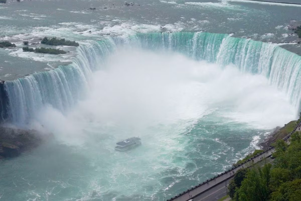 feature product image