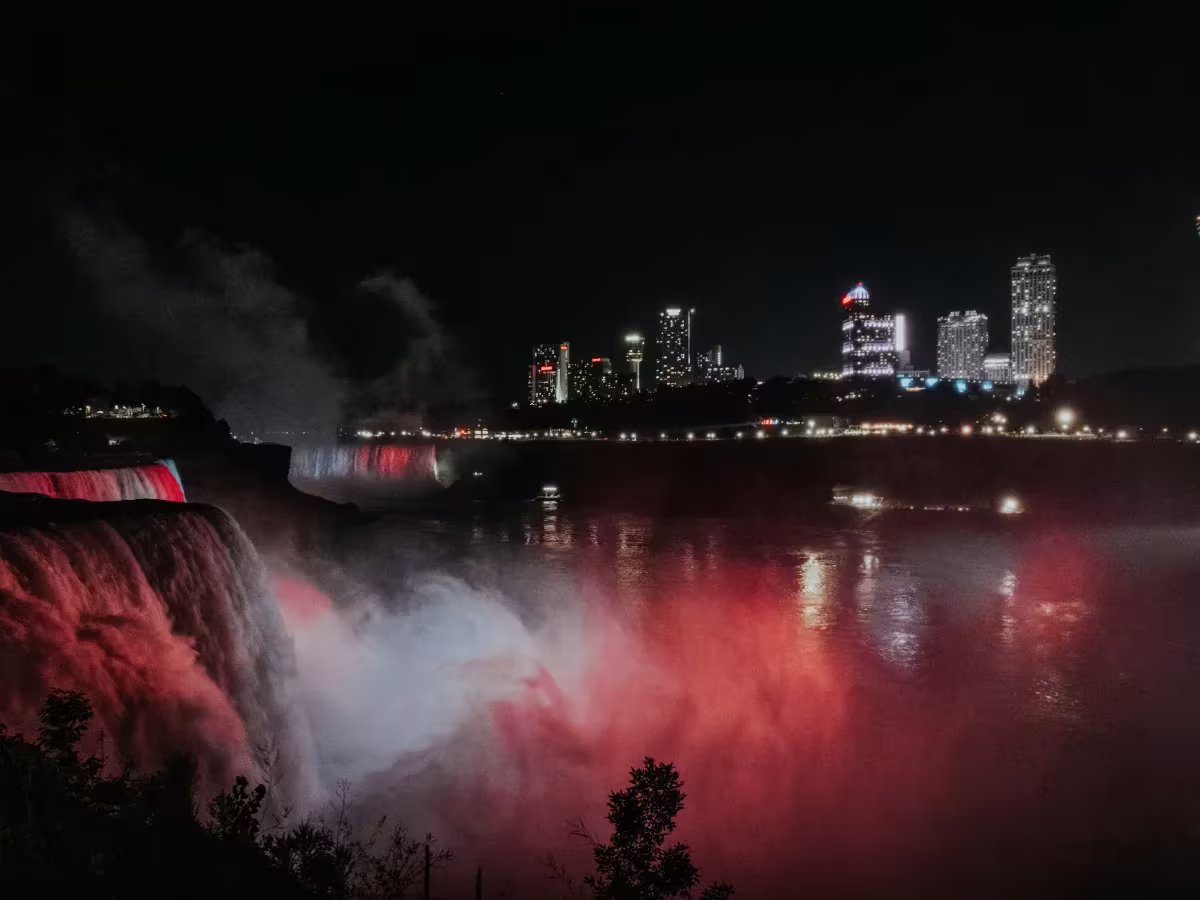 Niagara Falls USA Night Tour with Fireworks