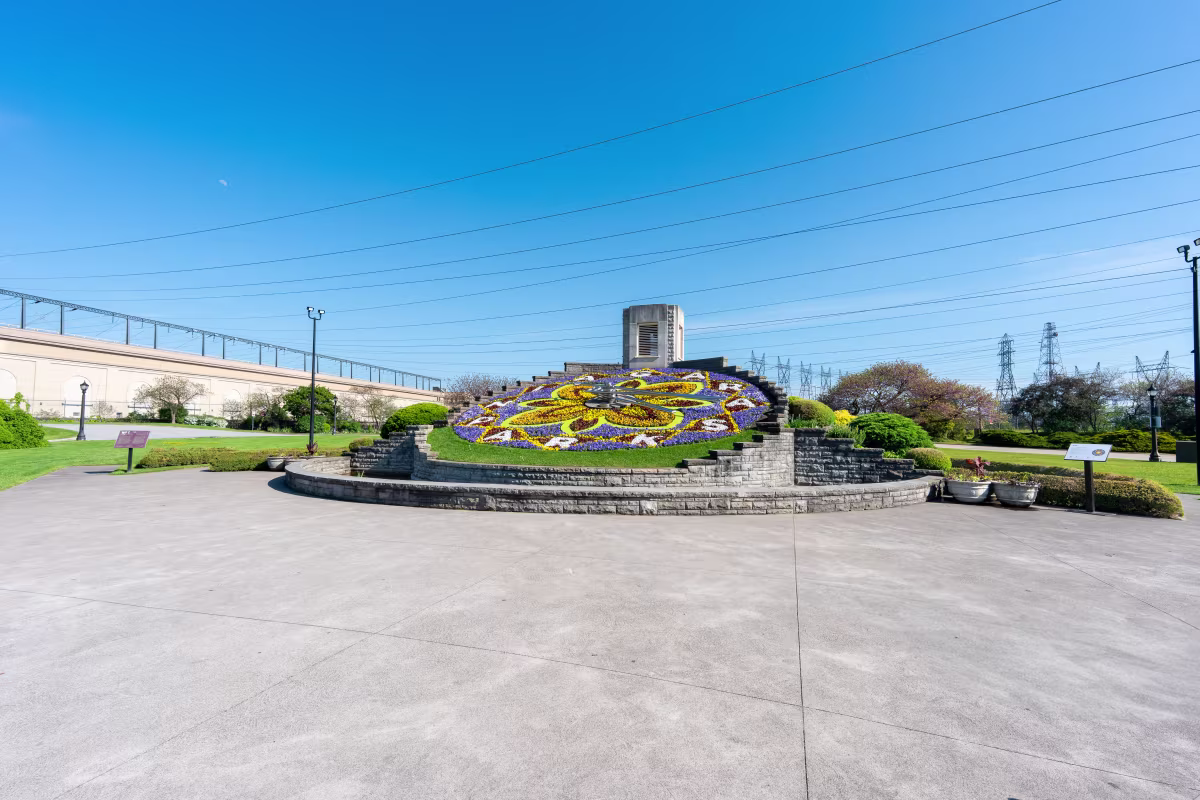 Floral Clock photo 4