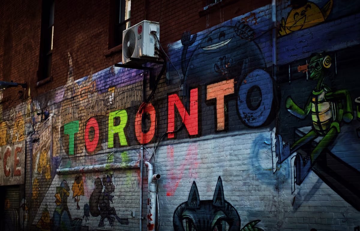 Graffiti Alley photo 3