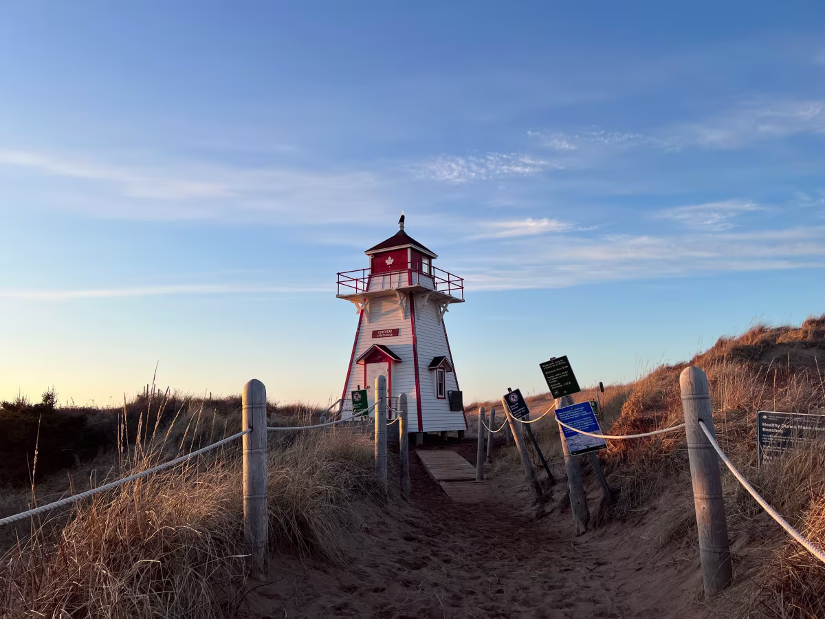 https://res.cloudinary.com/see-sight-tours/image/upload/v1787920656/strapi/PEI_Covehead_Lighthouse_4a2f38246b.jpg
