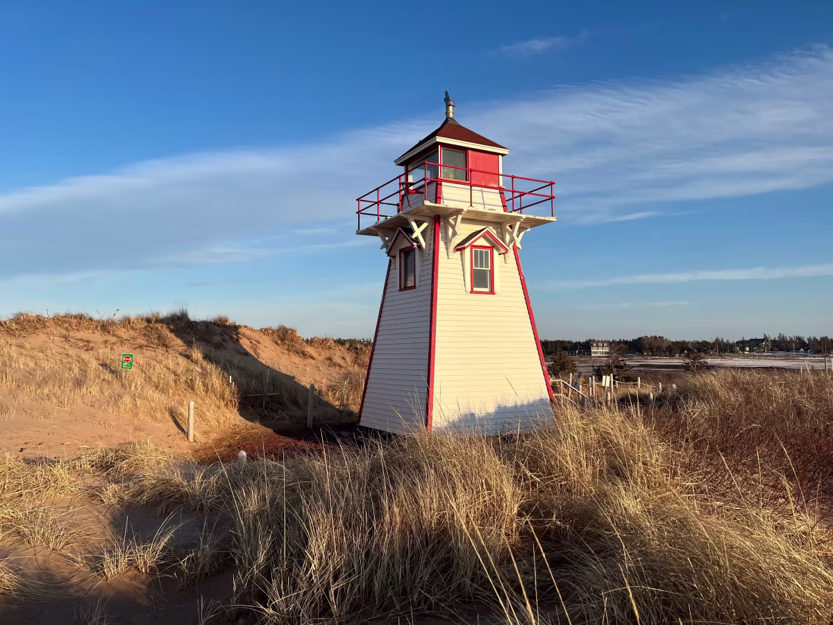 Covehead Harbour Lighthouse photo 2