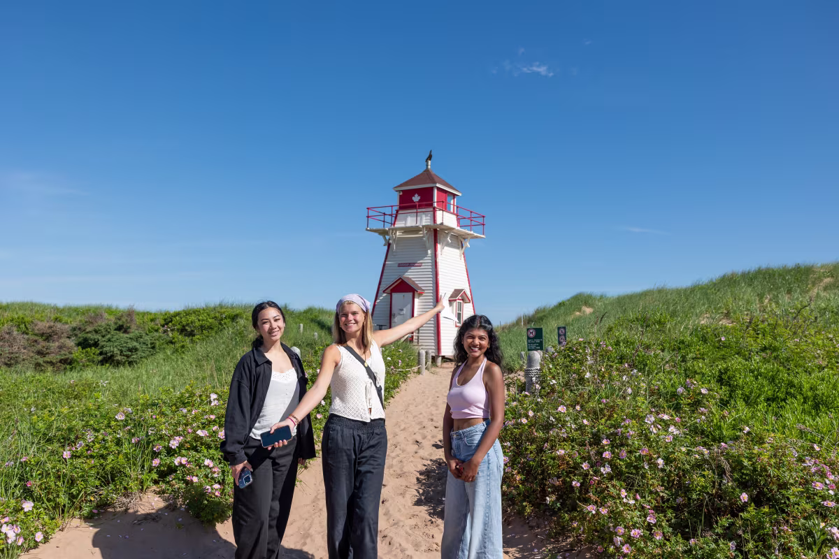Covehead Harbour Lighthouse photo 5