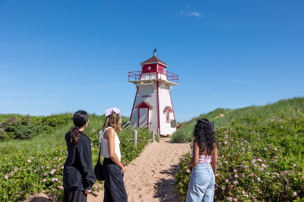 Covehead Harbour Lighthouse photo 3