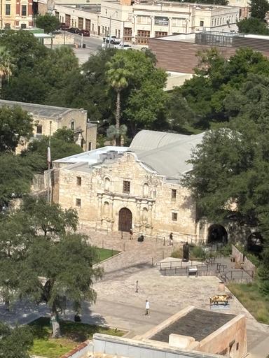 Toni enjoying San Antonio Small Group Walking Tour with Riverwalk Boat Cruise 2025-08-24