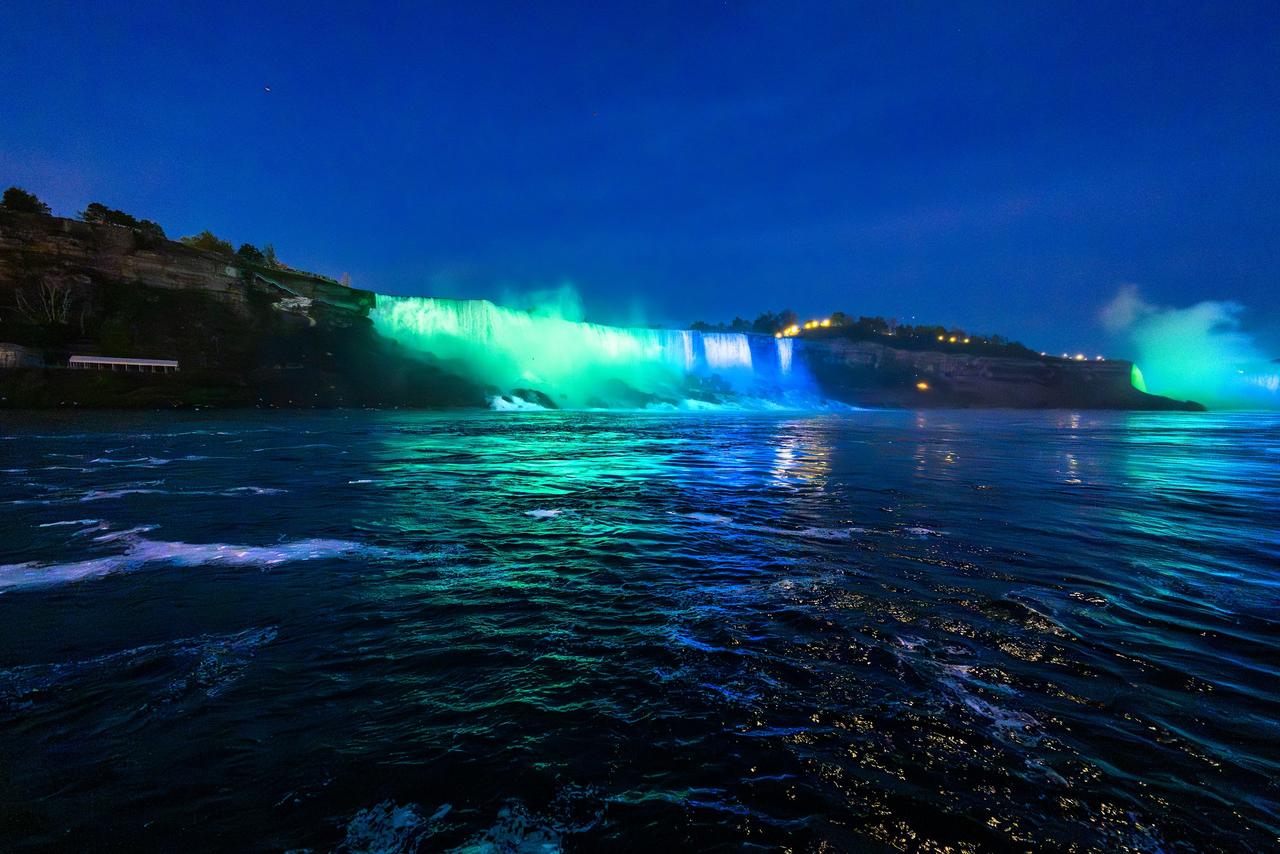Night Walking Tour (Fireworks Cruise Only), photo 2