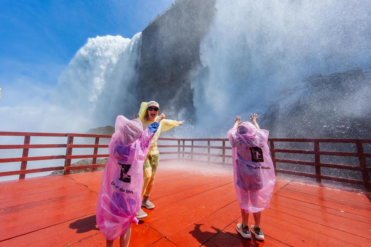 Niagara Falls NY Walking Tour with Cave of the Winds ONLY, photo 3