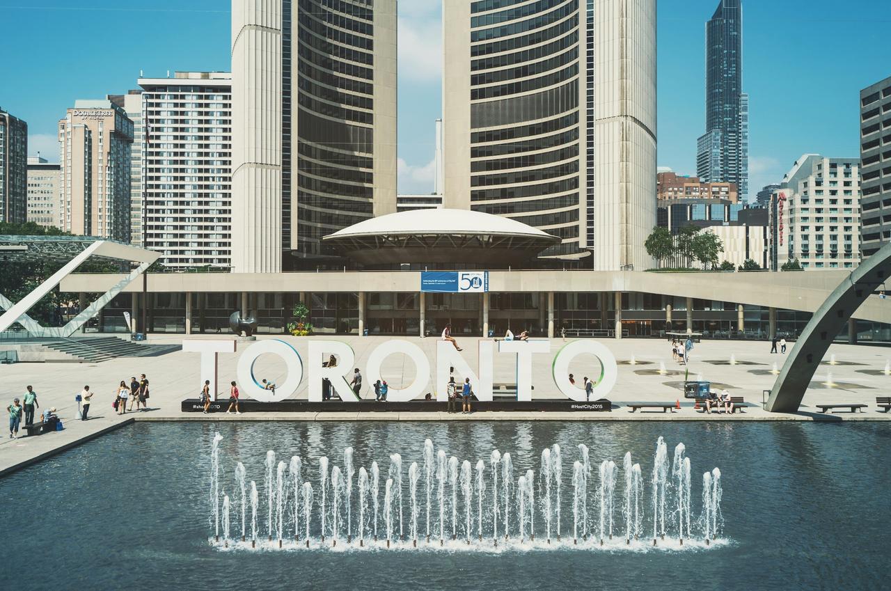 Best of Toronto Small Group Tour, photo 2