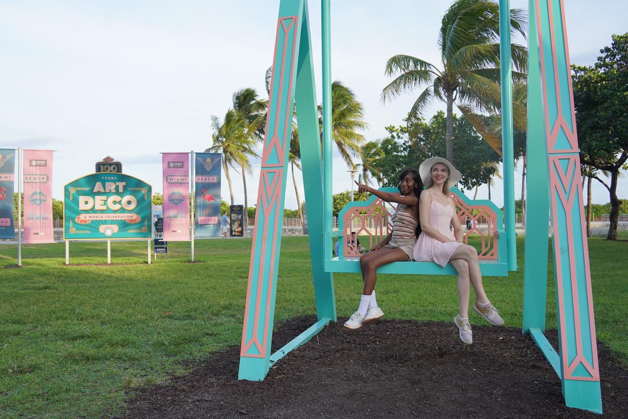 Best of Miami Tour, photo 5