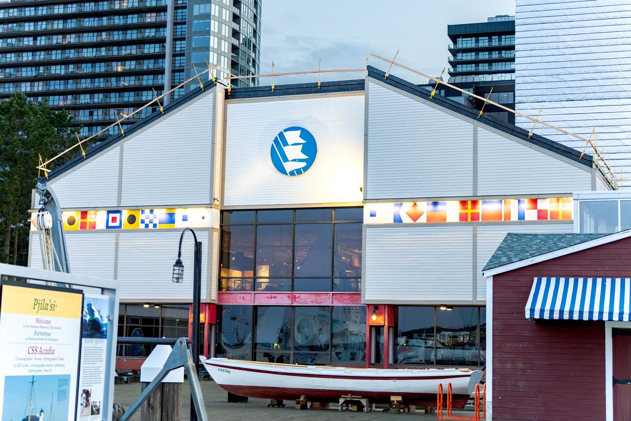 Best of Halifax Tour + Peggy's Cove, photo 5