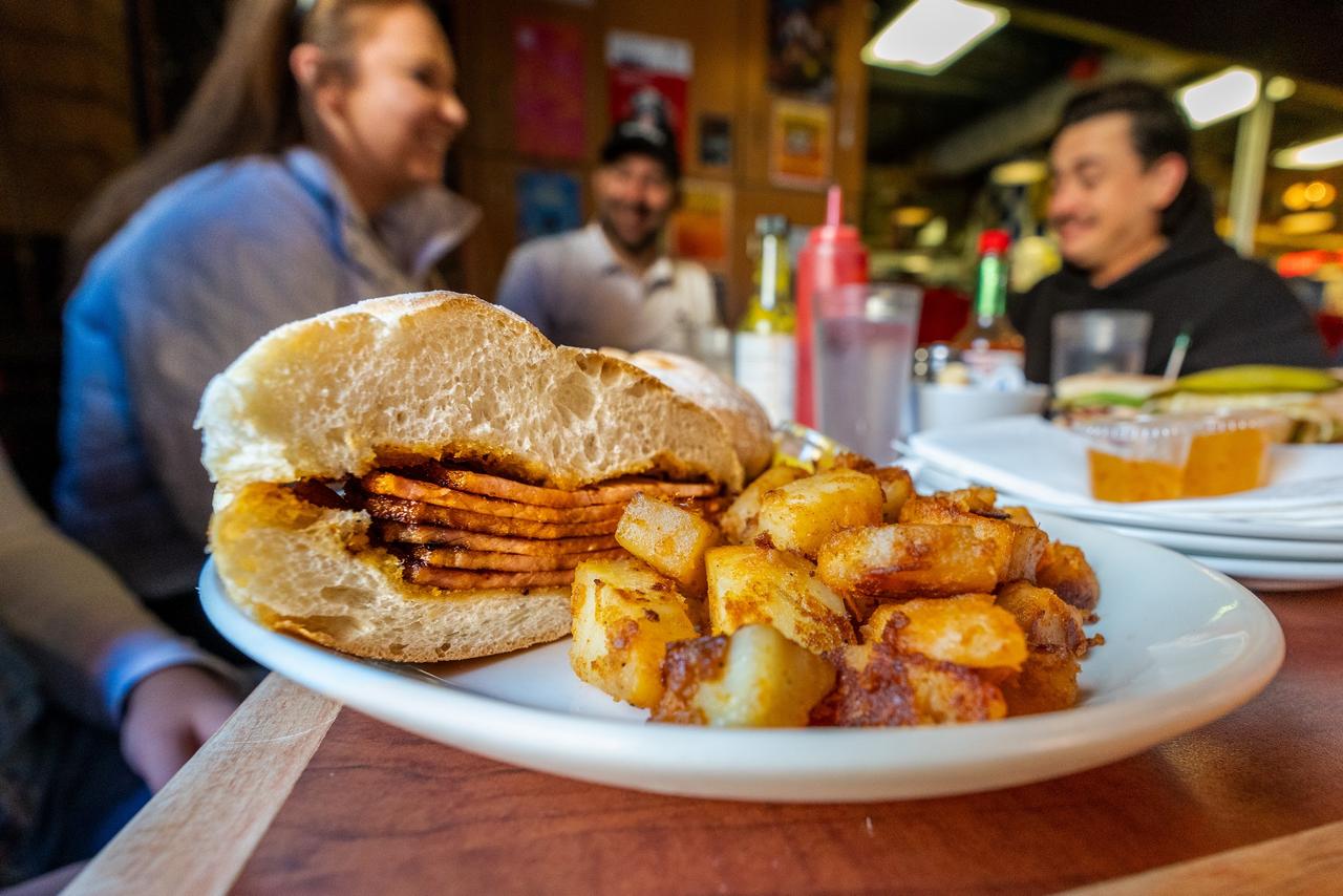 The Canuck Culinary Crawl, photo 5