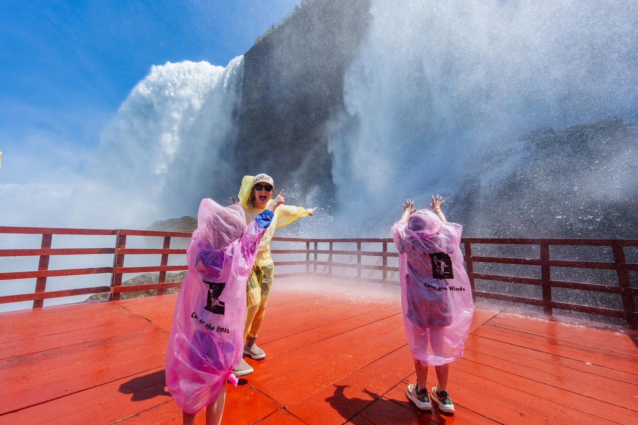 Niagara Falls NY Walking Tour with Cave of the Winds ONLY, photo 4