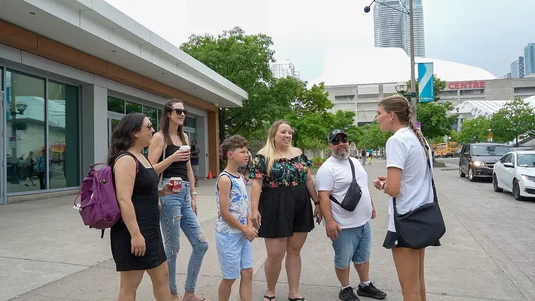 Best of Toronto Small Group Tour